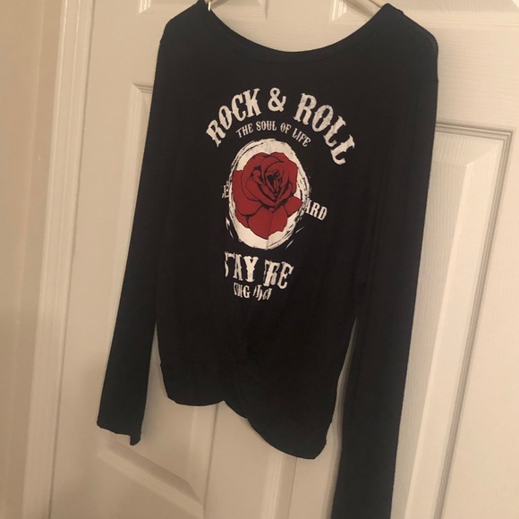 Sky Apparel Rock & Roll Long sleeve Top - Picture 2 of 8